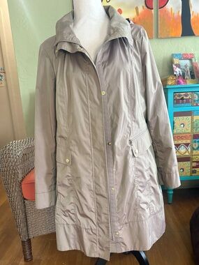 Cole Haan Large Taupe Women's Packable Hooded Raincoat